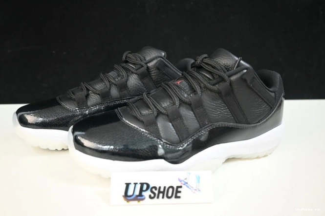 RETRO JORDAN AV2187 LOW 001 BLACK-WHITE 11 AIR 0331